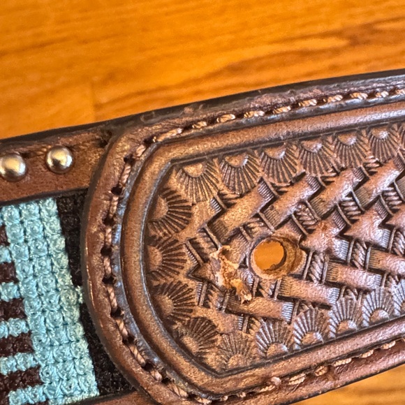 Ariat Brown Leather Belt with Silver Buckle and Colorful - Picture 5 of 12